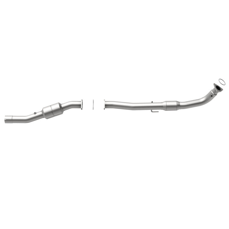 MagnaFlow Direct Fit Catalytic Converter 05 Silverado 2500HD 6.0L
