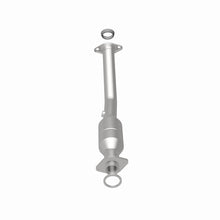 Load image into Gallery viewer, MagnaFlow Direct Fit Catalytic Converter 2011-2015 Juke L4 1.6 OEM Underbody