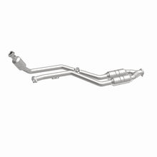 Load image into Gallery viewer, MagnaFlow Direct Fit Catalytic Converter 99-00 Mercedes CLK320 3.2L