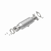 Load image into Gallery viewer, MagnaFlow Direct Fit Catalytic Converter 10-12 Forte 2.0L Fed Rear