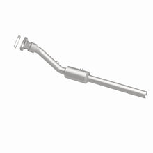 Load image into Gallery viewer, MagnaFlow Direct Fit Catalytic Converter 2003 Volkswagen Golf 1.8L