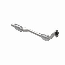 Load image into Gallery viewer, MagnaFlow Direct Fit Catalytic Converter 99-01 Ford Explorer 5.0L
