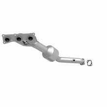 Load image into Gallery viewer, MagnaFlow Direct Fit Catalytic Converter BMW 5 06-07 Front OEM
