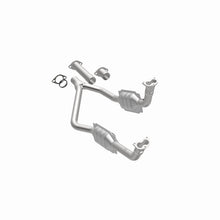 Load image into Gallery viewer, MagnaFlow Direct Fit Catalytic Converter Range Rover 90-93