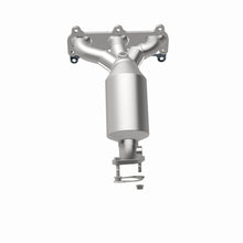Load image into Gallery viewer, MagnaFlow Direct Fit Catalytic Converter 05-08 Kia Sportage 2.7L Passenger Side