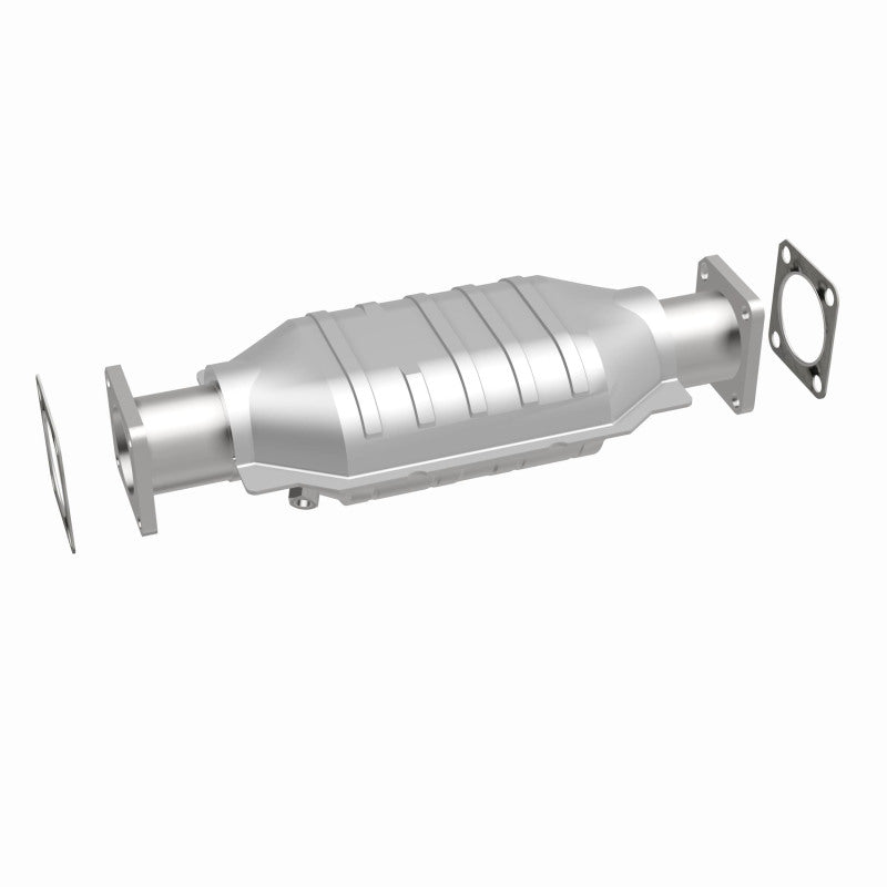 MagnaFlow Direct Fit Catalytic Converter Chevrolet-Isuzu 82 8