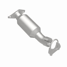 Load image into Gallery viewer, MagnaFlow Direct Fit Catalytic Converter 12-16 Toyota Prius C 1.5L