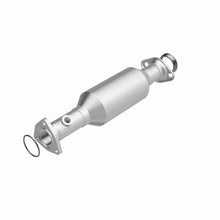 Load image into Gallery viewer, MagnaFlow Direct Fit Catalytic Converter 96-99 Acura Integra (LS/RS/GS) 1.8L