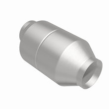 Load image into Gallery viewer, MagnaFlow Universal Catalytic Converter 02-06 Dodge Ram 2500/3500 Pickup 5.9L Cummins Diesel H.O.