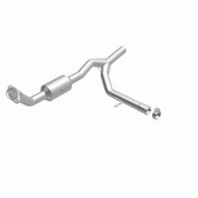 Load image into Gallery viewer, MagnaFlow DF Cat. Conv 07-08 Ford F-150 Pickup 5.4L P/S / 12/06-08 Lincoln Truck Mark LT 5.4L P/S
