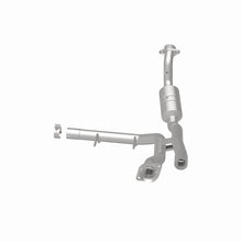 Load image into Gallery viewer, MagnaFlow Direct Fit Catalytic Converter 2017 F-150 3.5 OEM Underbody