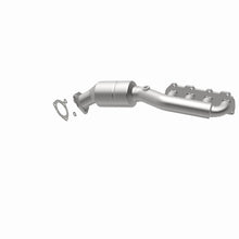 Load image into Gallery viewer, MagnaFlow Direct Fit Catalytic Converter 02-04 VW Passat 4.0L