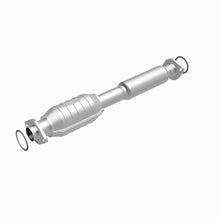 Load image into Gallery viewer, MagnaFlow Direct Fit Catalytic Converter 06- Mazda 6 3.0L Rear OEM