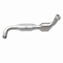 Load image into Gallery viewer, MagnaFlow Direct Fit Catalytic Converter 99-00 Ford Exped 4.6L