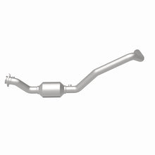 Load image into Gallery viewer, MagnaFlow Direct Fit Catalytic Converter 2005 Dodge Ram 1500 3.7/ 4.7