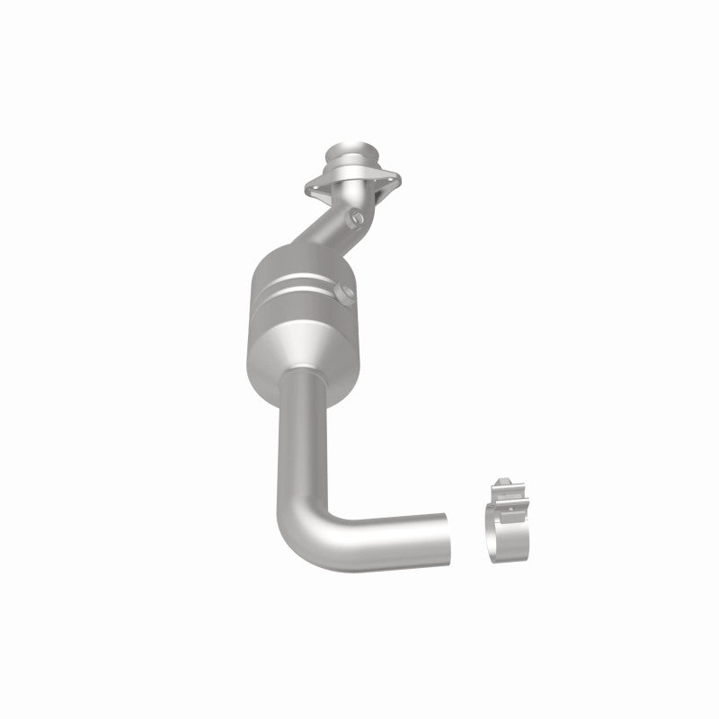 MagnaFlow Direct Fit Catalytic Converter 2011-2014 F-150 3.7L Underbody
