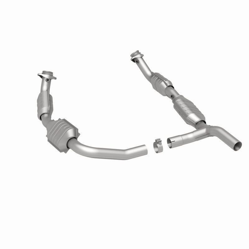 MagnaFlow Direct Fit Catalytic Converter 07-08 Ford E-150 4.6L