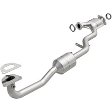 Load image into Gallery viewer, MagnaFlow Direct Fit Catalytic Converter 04-05 Subaru Outback/Legacy 2.5L D/S