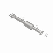 Load image into Gallery viewer, MagnaFlow Direct Fit Catalytic Converter 91-95 Toyota Previa 2.4L