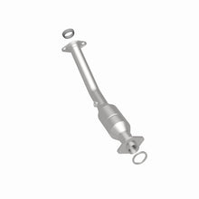Load image into Gallery viewer, MagnaFlow Direct Fit Catalytic Converter 2011-2015 Juke L4 1.6 OEM Underbody