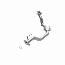 Load image into Gallery viewer, MagnaFlow Direct Fit Catalytic Converter 96-98 Explorer-Mountaineer