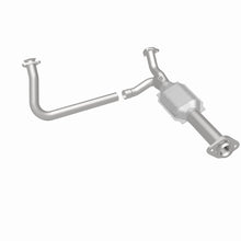 Load image into Gallery viewer, MagnaFlow Direct Fit Catalytic Converter 1995 Chevrolet G10/G20/G30 4.3L/5.0L/5.7L