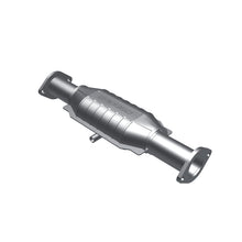 Load image into Gallery viewer, MagnaFlow Direct Fit Catalytic Converter Ford 83 85