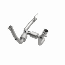 Load image into Gallery viewer, MagnaFlow Direct Fit Catalytic Converter 99-01 G Cherokee 4.7 fr OEM