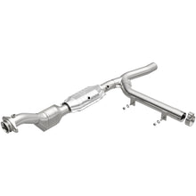 Load image into Gallery viewer, MagnaFlow Direct Fit Catalytic Converter F150 Truck 97-98 V8 4.6L 2W