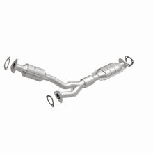Load image into Gallery viewer, MagnaFlow Direct Fit Catalytic Converter 00-03 Saturn LS Series/LW Series 3.0L Rear (49 State)
