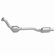 Load image into Gallery viewer, MagnaFlow Direct Fit Catalytic Converter 99-01 Ford Explorer 5.0L