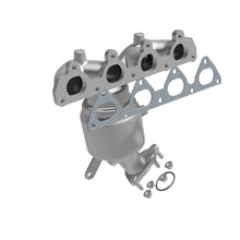 Load image into Gallery viewer, MagnaFlow Direct Fit Catalytic Converter Honda 1996-2000 Civic / 1996-1997 Civic Del Sol 1.6L