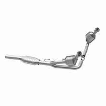 Load image into Gallery viewer, MagnaFlow Direct Fit Catalytic Converter 00 Dodge Dakota 3.9L 2wd