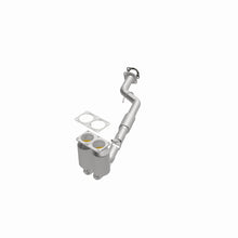 Load image into Gallery viewer, MagnaFlow Direct Fit Catalytic Converter 00-02 Nissan Sentra 1.8L