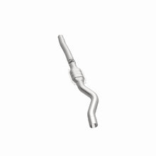 Load image into Gallery viewer, MagnaFlow Direct Fit Catalytic Converter Dodge Dakota 96 3.9L/5.2L 2