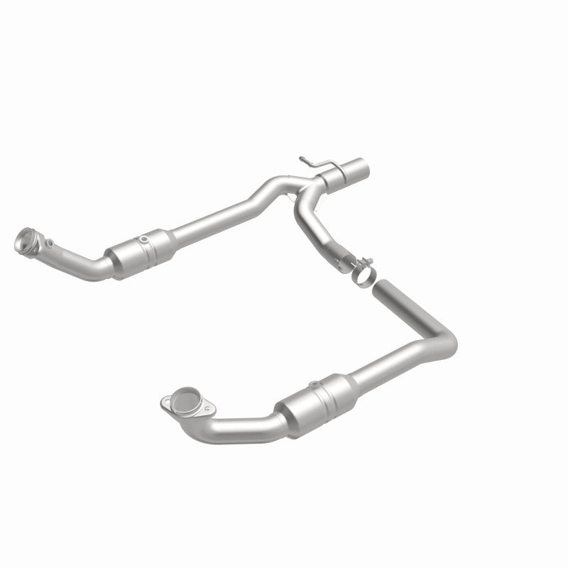 MagnaFlow Direct Fit Catalytic Converter 2009-2012 E-150 5.4 L Underbody