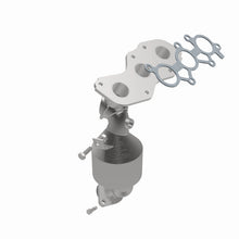 Load image into Gallery viewer, MagnaFlow Direct Fit Catalytic Converter 11-15 Sienna 3.5 Manifold
