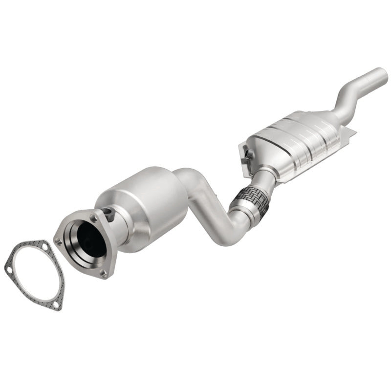 MagnaFlow Direct Fit Catalytic Converter 03 Volkswagen Passat 2.8L