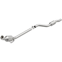 Load image into Gallery viewer, MagnaFlow Direct Fit Catalytic Converter 10-12 Mercedes-Benz GLK350 V6 3.5 OEM Underbody