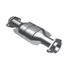Load image into Gallery viewer, MagnaFlow Direct Fit Catalytic Converter 88-91Toyota Camary 2.5L