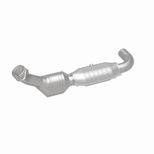 Load image into Gallery viewer, MagnaFlow Direct Fit Catalytic Converter 97-98 Ford Trucks 4.6L