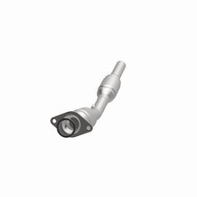 Load image into Gallery viewer, MagnaFlow Direct Fit Catalytic Converter 03-04 Vibe/Matrix/Corol OEM