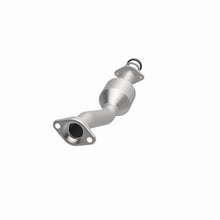 Load image into Gallery viewer, MagnaFlow Direct Fit Catalytic Converter 2012-2013 JUKE 1.6L Underbody
