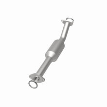 Load image into Gallery viewer, MagnaFlow Direct Fit Catalytic Converter OEM 2003-2004 Toyota Tundra Underbody - 28.75in Length