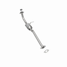 Load image into Gallery viewer, MagnaFlow Direct Fit Catalytic Converter 95-96 Geo Metro 1.0L