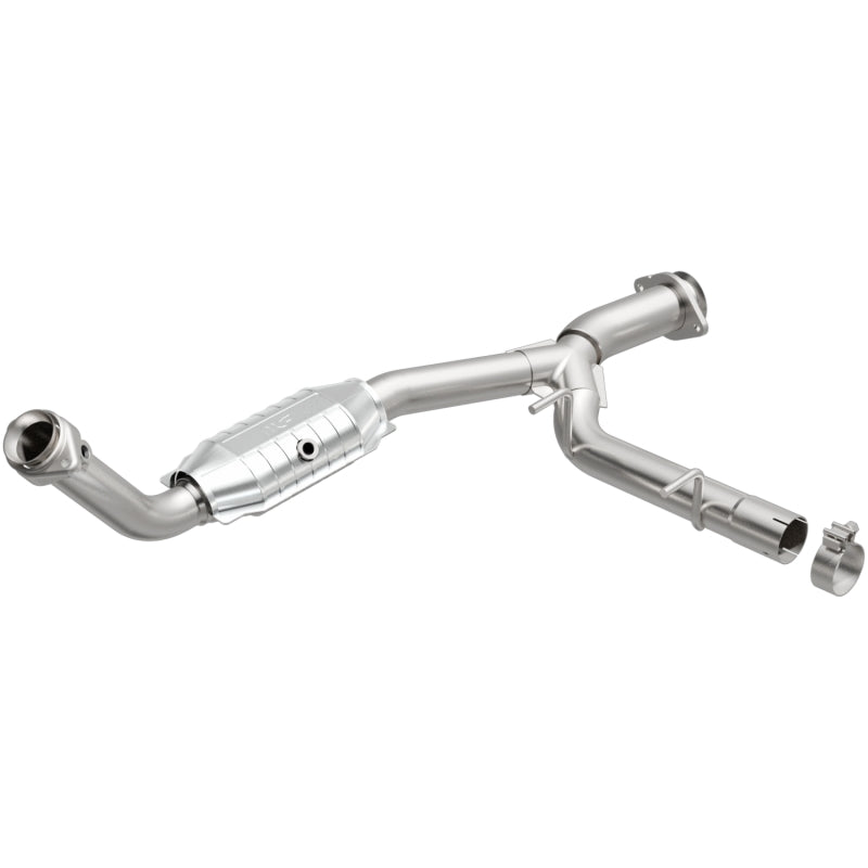 MagnaFlow Direct Fit Catalytic Converter 03-05 Ford Expedition/05-06 Lincoln Navigator 5.4L P/S