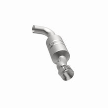 Load image into Gallery viewer, MagnaFlow Direct Fit Catalytic Converter 2017 F-150 3.5 OEM Underbody