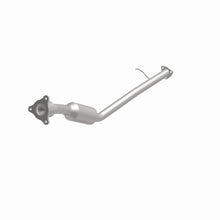 Load image into Gallery viewer, MagnaFlow Direct Fit Catalytic Converter 2002 Saturn VUE 2.2L
