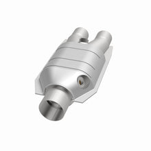 Load image into Gallery viewer, MagnaFlow Universal Catalytic Converter 2.5/2 Single/Dual O2