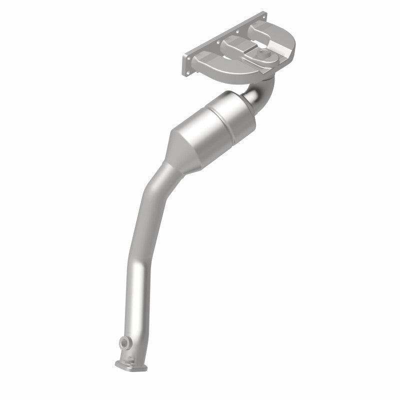 MagnaFlow Direct Fit Catalytic Converter BMW 5 01-03 front